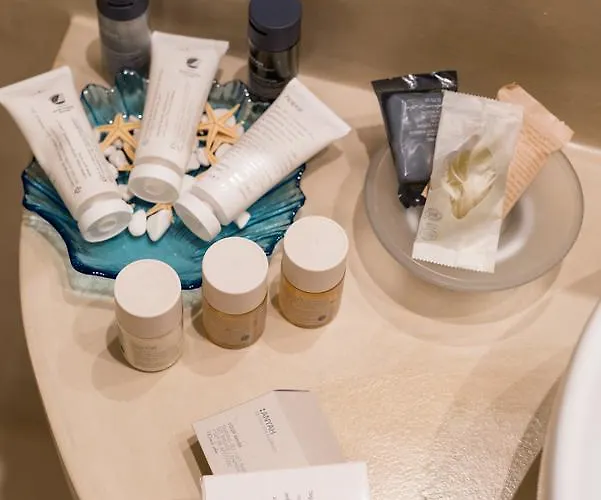 Kratiras View Luxury מלון 3*