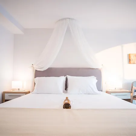 Kratiras View Luxury Отель