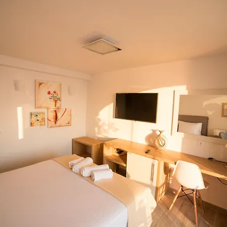 Kratiras View Luxury Отель