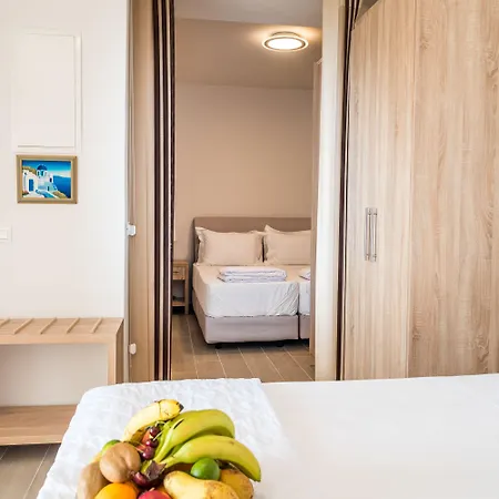 Kratiras View Luxury Тира