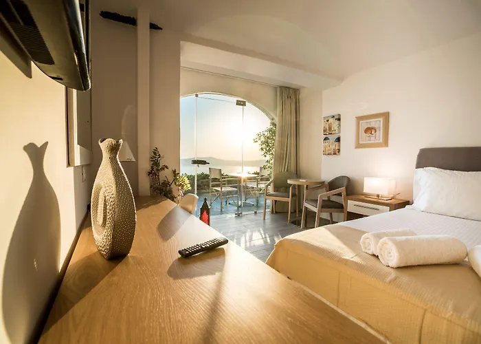 Kratiras View Luxury Fira (Santorini)