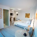 Kratiras View Luxury 3* Fira (Santorini)