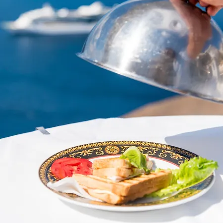 Kratiras View Luxury 3* Fira (Santorini)