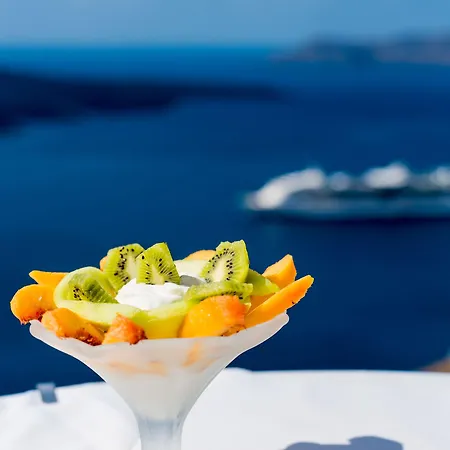 Kratiras View Luxury 3* Fira (Santorini)