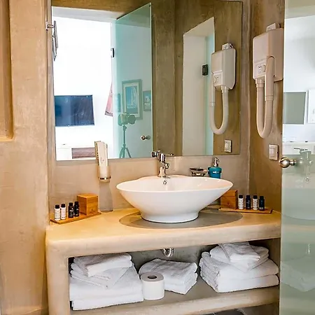 Kratiras View Luxury 3* Fira (Santorini)