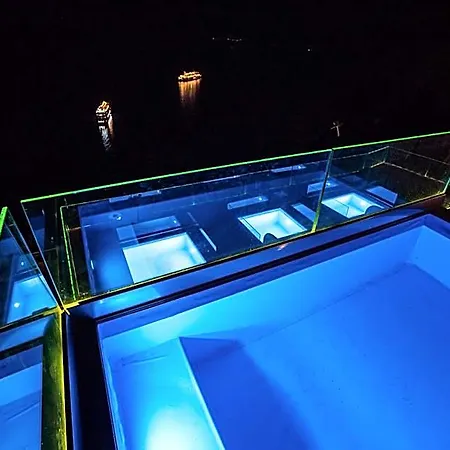 Kratiras View Luxury Hotel Fira (Santorini)