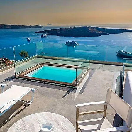 Kratiras View Luxury Hotel