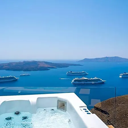 Kratiras View Luxury Hotel 3*
