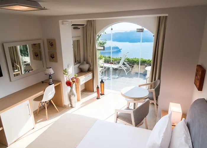 Kratiras View Luxury Hotel 3*