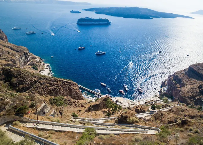 Kratiras View Luxury Hotel 3*