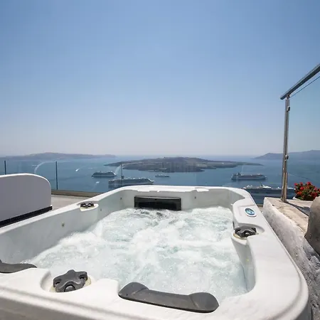 Kratiras View Luxury Hotel 3*