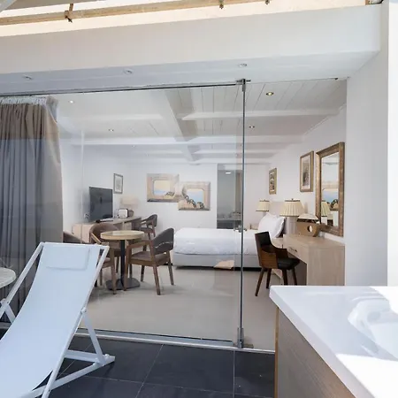 Kratiras View Luxury Hotel 3*