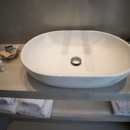 Отель Kratiras View Luxury 3*