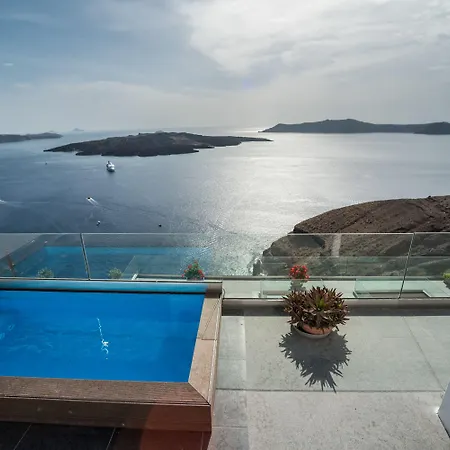 Отель Kratiras View Luxury 3*