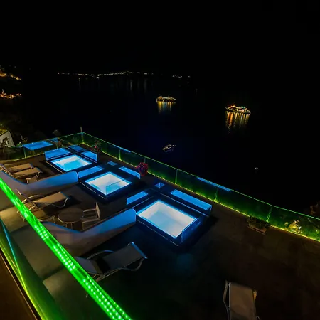 Kratiras View Luxury Отель 3*