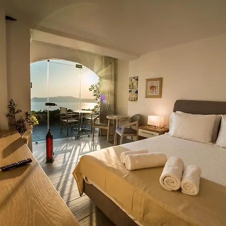 Kratiras View Luxury Φηρά