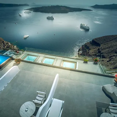 Kratiras View Luxury 3* Φηρά