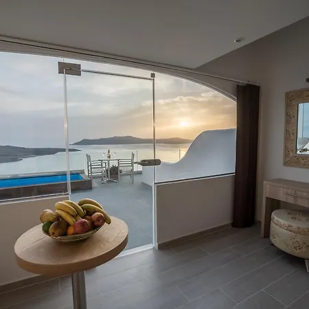 Kratiras View Luxury 3* Φηρά