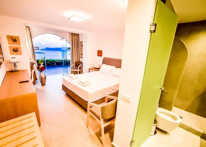 Kratiras View Luxury Szálloda 3*