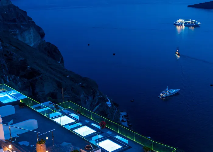 Kratiras View Luxury Szálloda Fíra