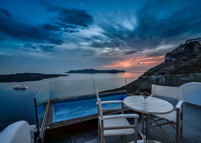 Kratiras View Luxury 3* Fíra