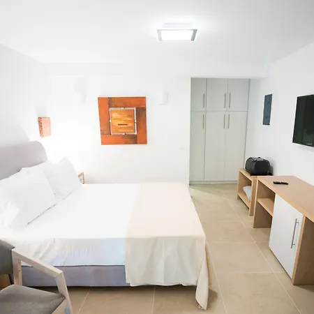 Otel Kratiras View Luxury Fira (Santorini)